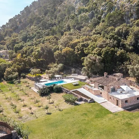 Es Costes * Pollenca